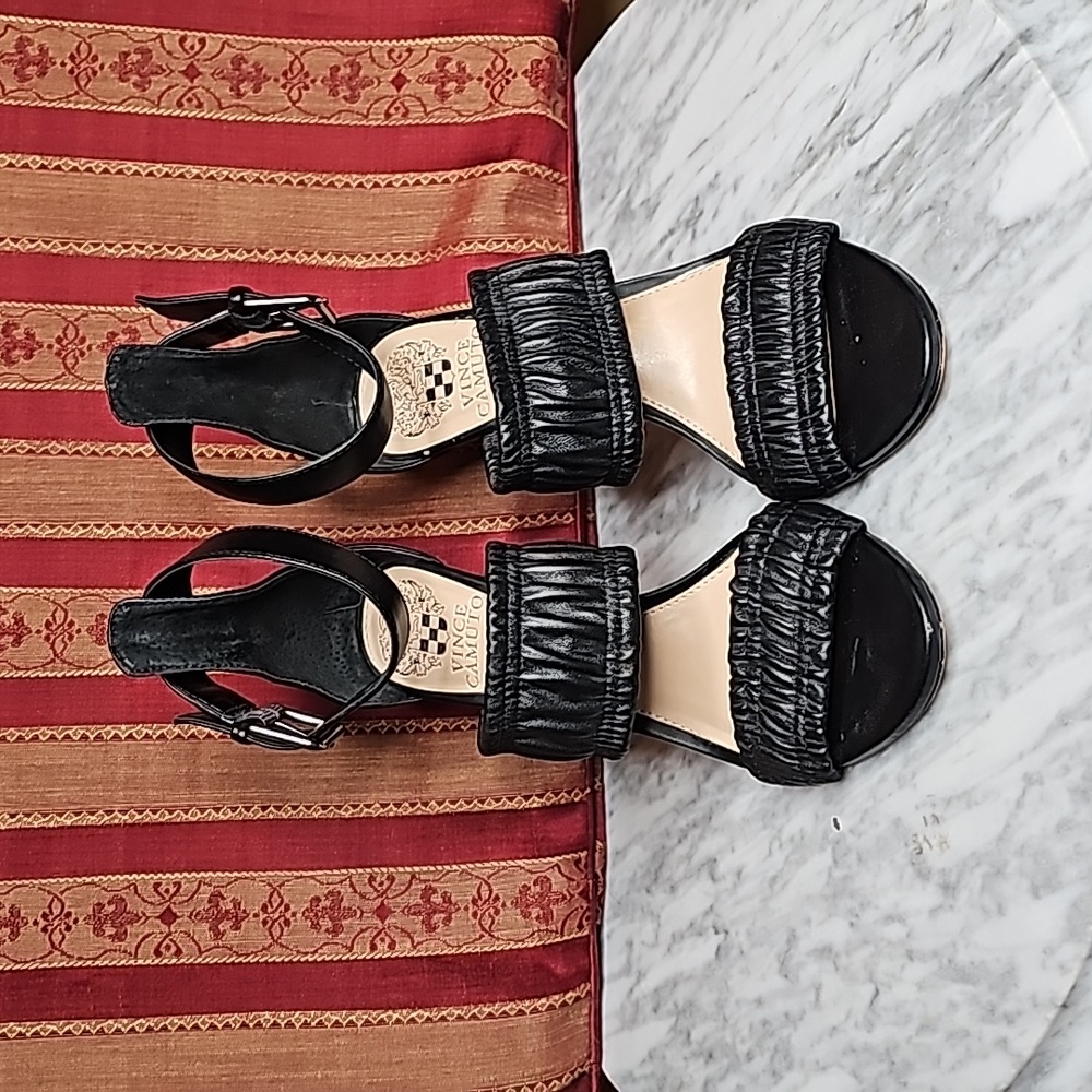 VINCE CAMUTO Leather Black Ankle Strap Open Toes Strappy Stiletto Heels Size 6.5